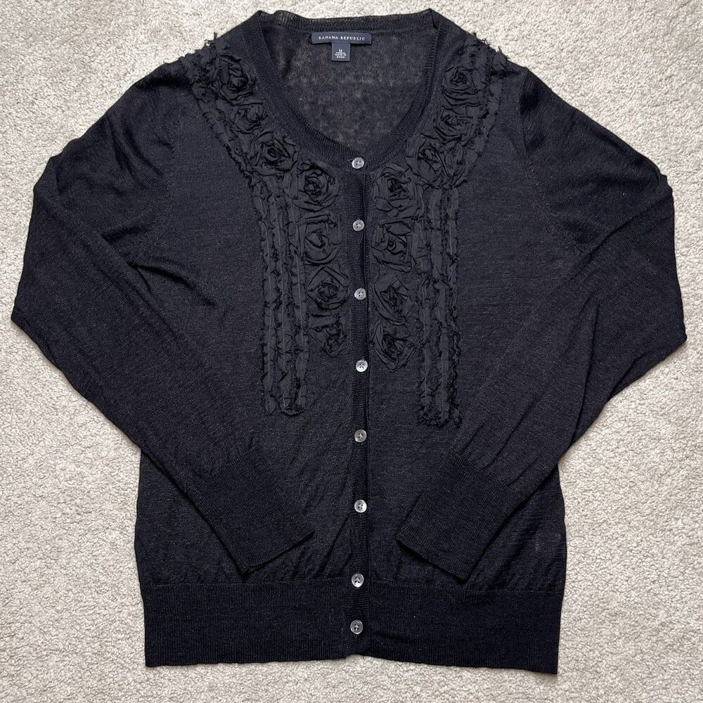 Banana Republic Linen Cardigan Sweater Womens Small (M) Black Floral Applique